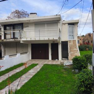 Casa a la Venta Tipo Duplex en Atlántida Oportunidad Playa || Apartamento y Fondo casi Rambla