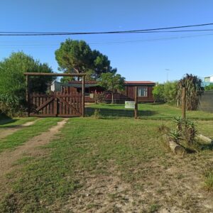 Casa Contenedor en Alquiler Anual en La Floresta Sur || 2 dormitorios