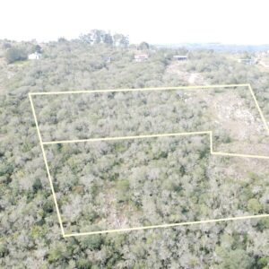 Exclusivos 2 macro-terrenos que forman 10.000 m² a la Venta en Cerro Guazubirá – Villa Serrana Financia y Permuta